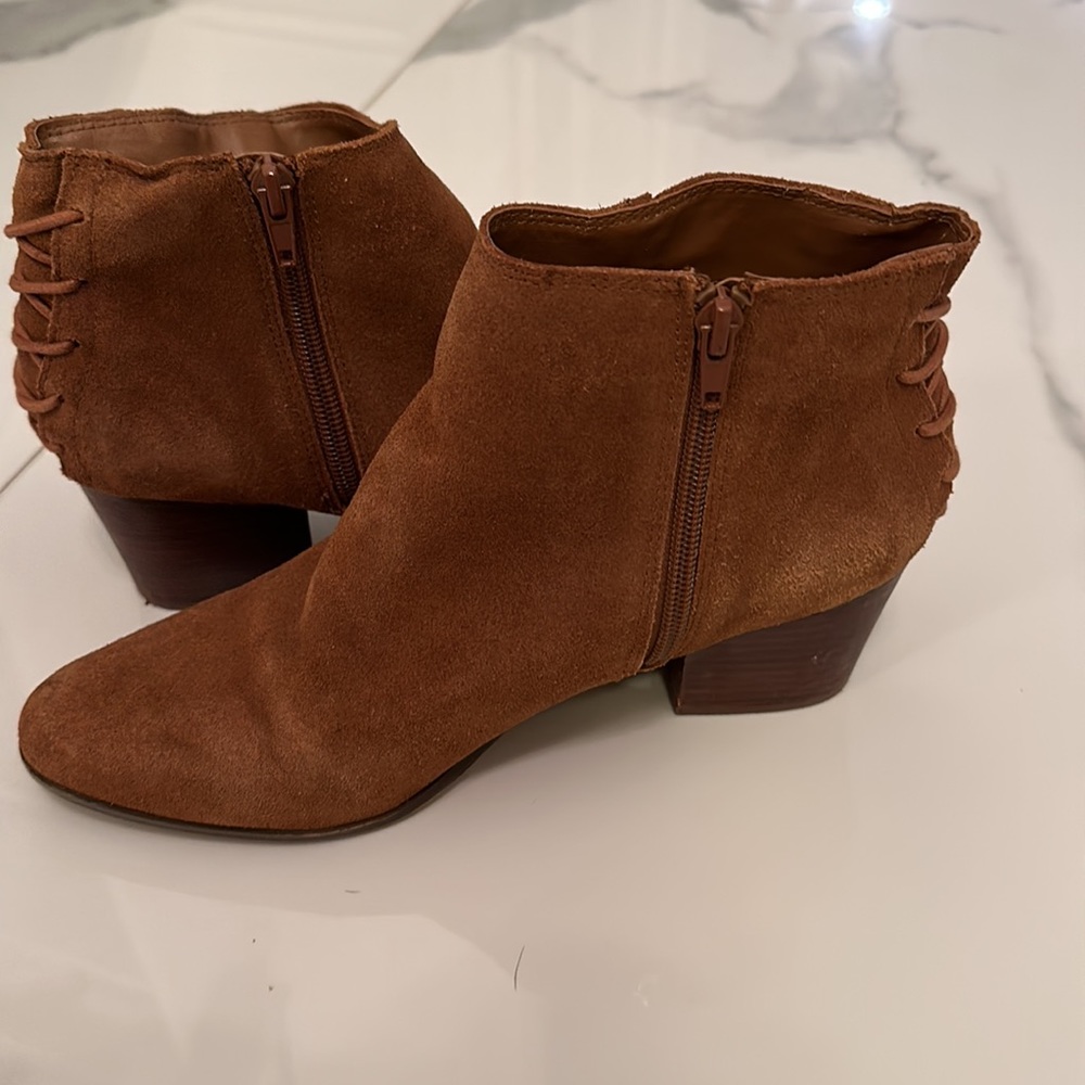 ALDO Brown Ankle Boots Size 8.5 like new